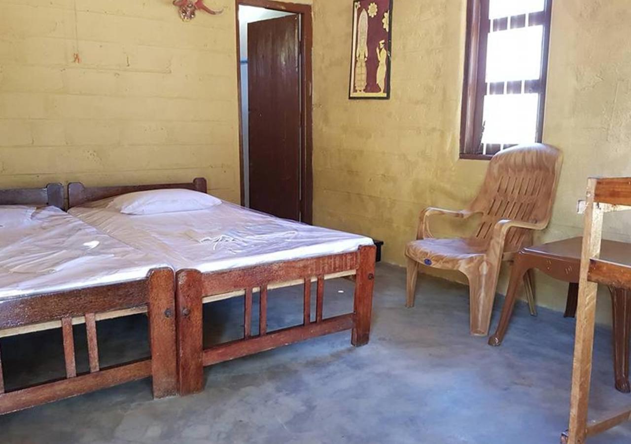 Ganesh Gate Otel Pottuvil Dış mekan fotoğraf